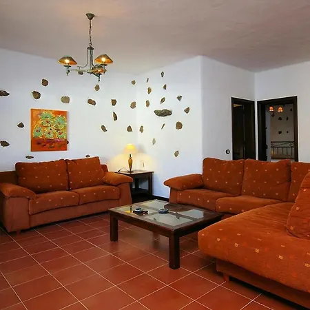 Villas Finca La Crucita, Haria Holiday home *